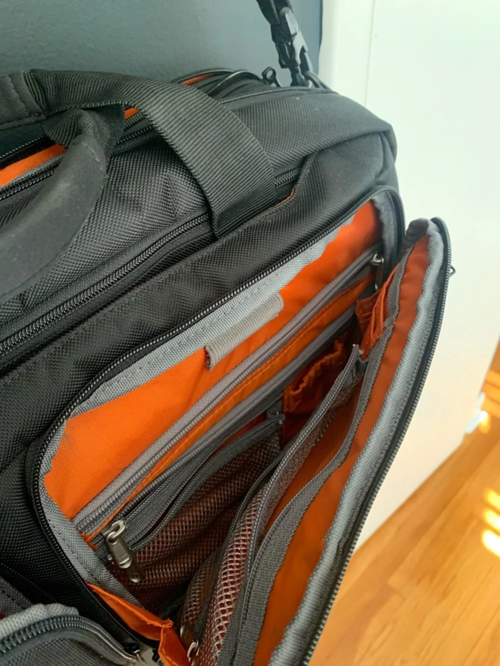 eBags travel crossbody/backpack
